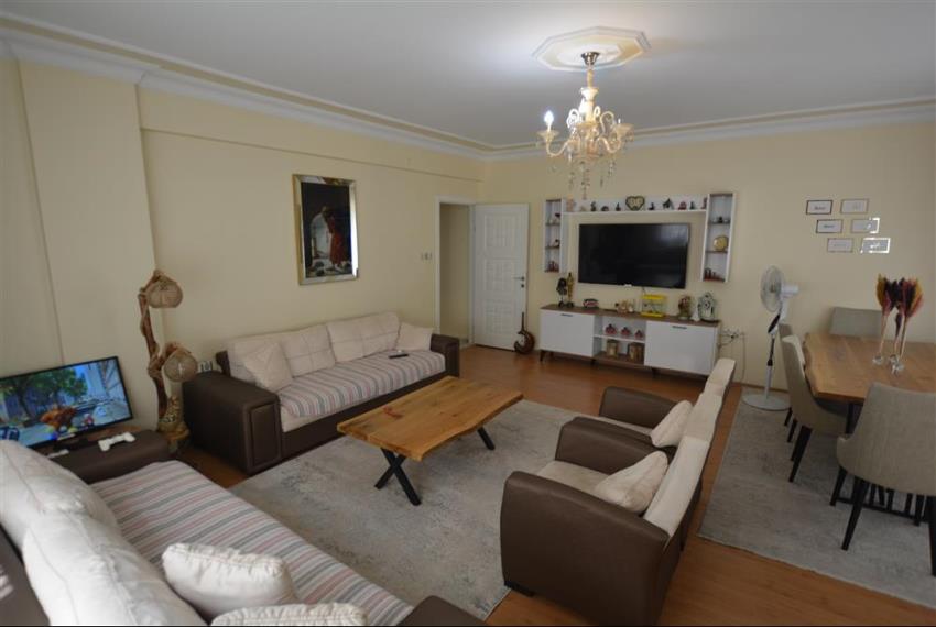 AVCILAR CİHANGİR’DE SATILIK KAPALI OTOPARK LI 3+1 DAİRE