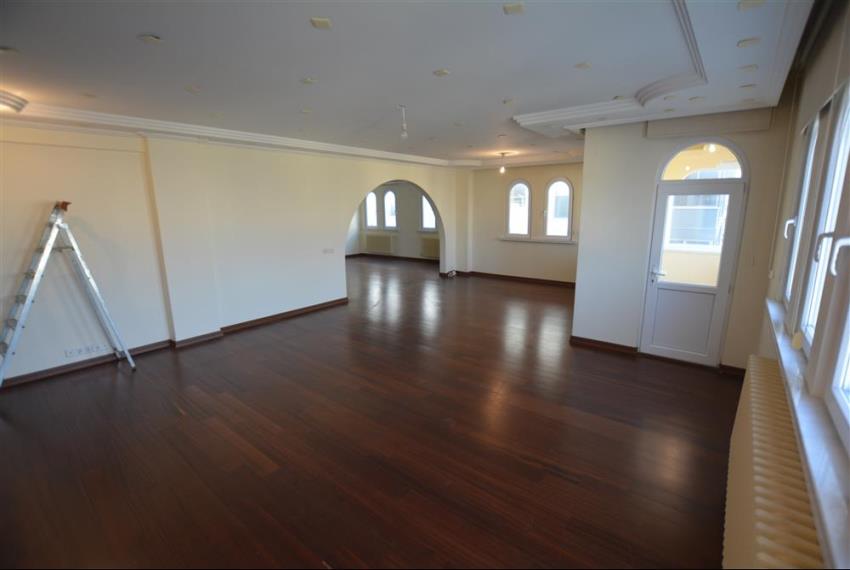 AVCILAR DENİZKÖŞKLER’DE LÜX 5+1 DUBLEKS DAİRE