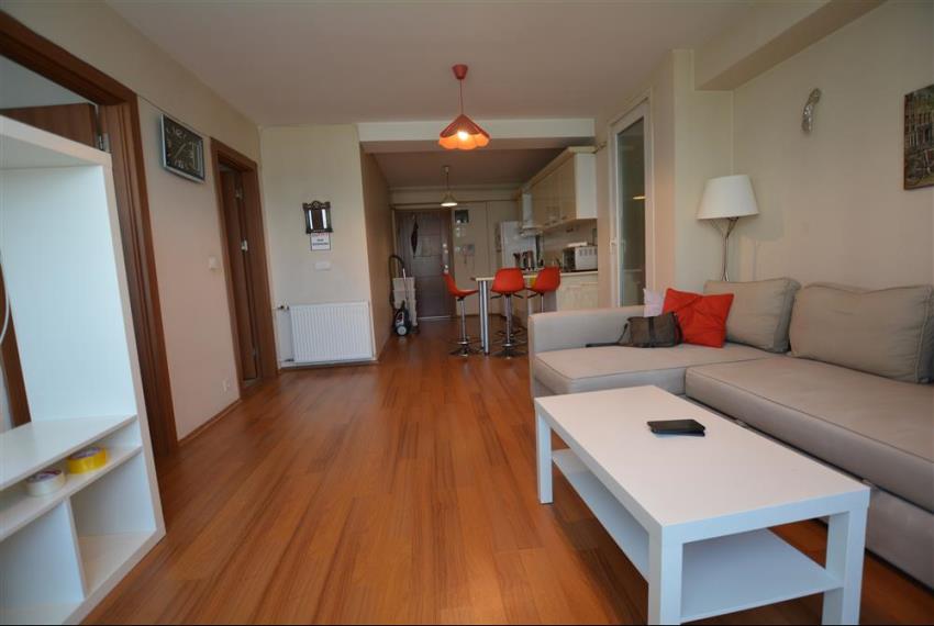 METROBÜSE YAKIN MİL PARK AİLE SİTESİNDE SATILIK EŞYALI 1+1 DAİRE